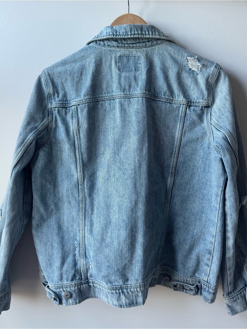 Old Navy Light Blue Distressed Women's Denim Jacket - Picture 2 of 2